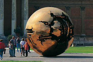 Archive of Arnaldo Pomodoro, Sfera con sfera, 1989-1990
bronze
ø 400 cm
Vatican City, Vatican Museums, Cortile della Pigna