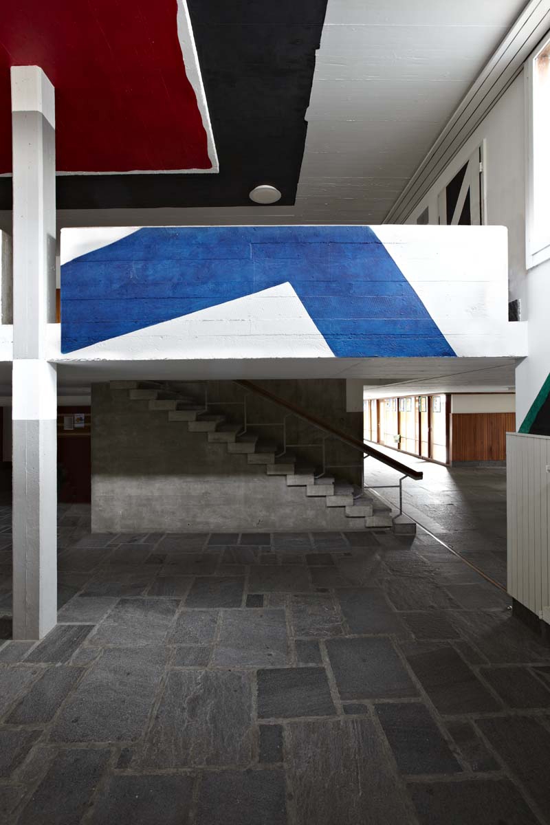 Archivio Livio Bernasconi,  

Wall painting, 1965
Scuole medie di Locarno, Photo © Bart Herreman